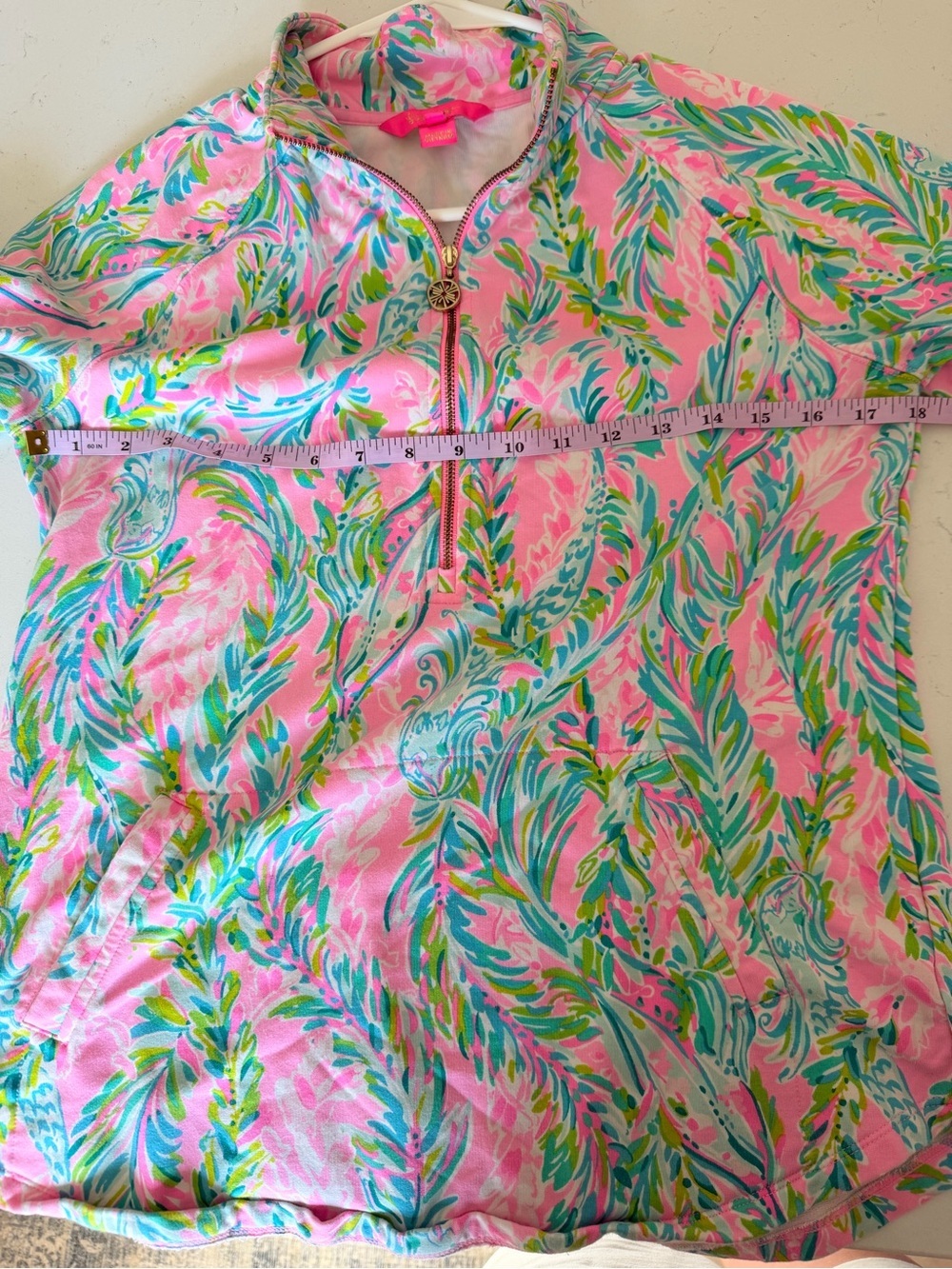 Lilly Pulitzer Skipper Popover sweatshirt  "Unicorn of the Sea" Sz M - Picture 5 of 8